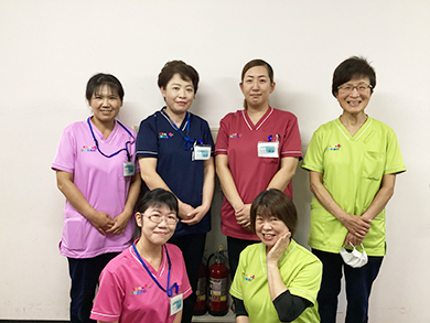 スタッフ集合写真